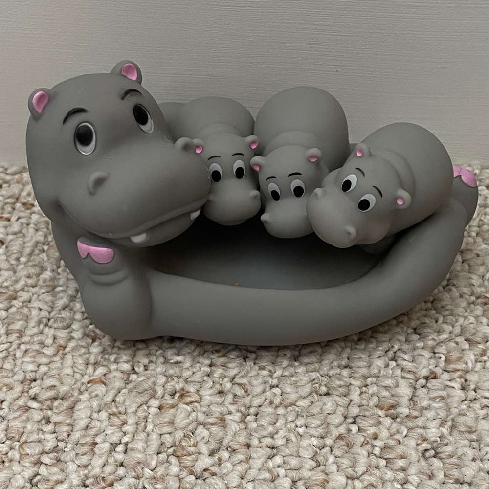 Gray Hippo Family Bath Toy Set